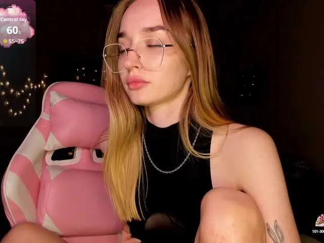 Polikinesis from BongaCams