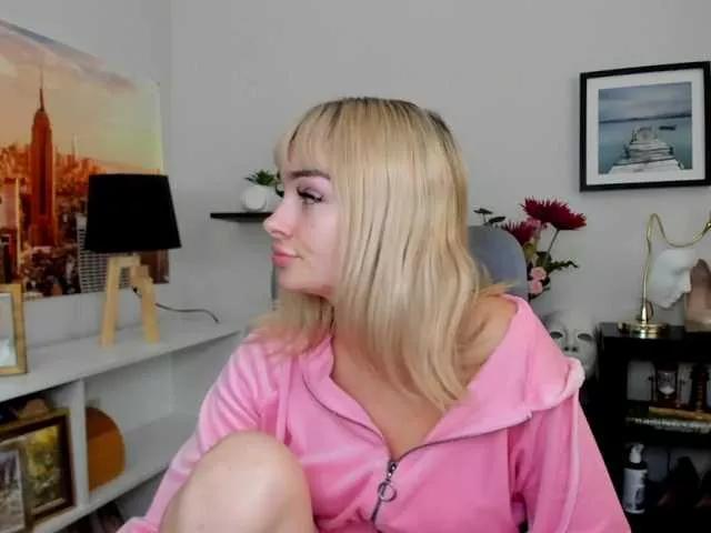 PollyExtasy from BongaCams