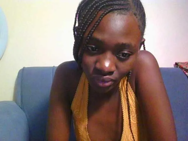 Preetygirl from BongaCams