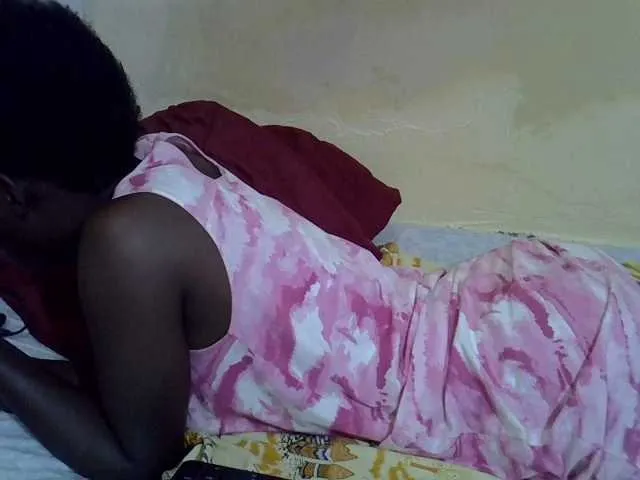 Preetypussie from BongaCams