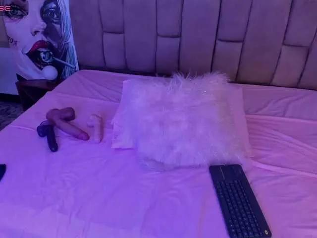 RavynRouge from BongaCams is Freechat