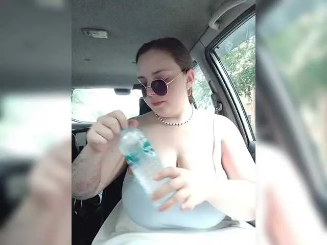 Red-rooms from BongaCams