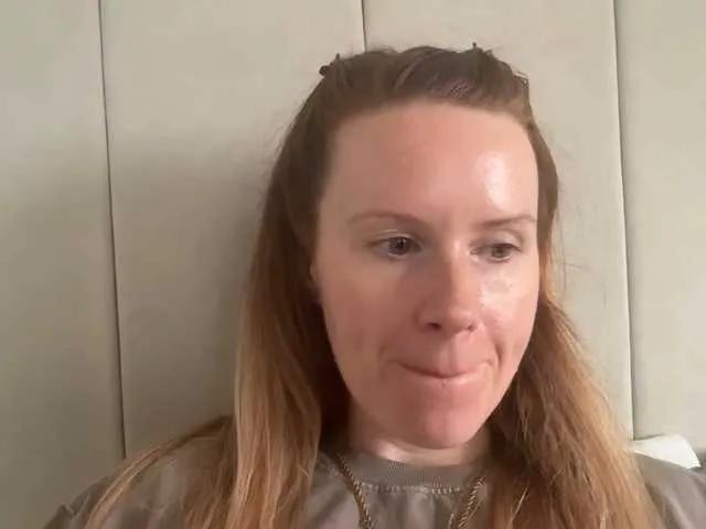 REDHEADROSIE from BongaCams is Freechat