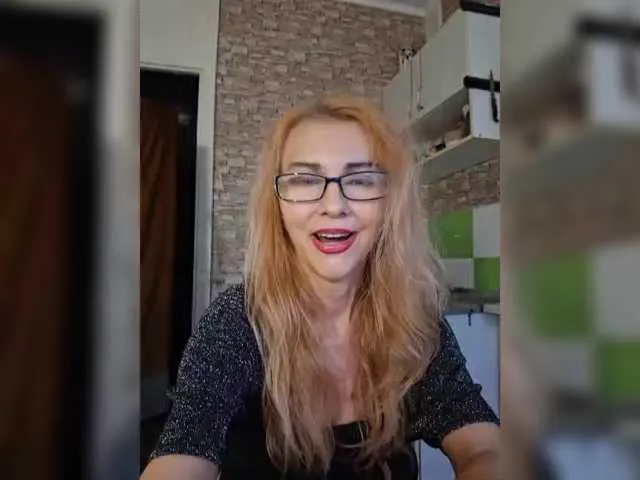 Ritia from BongaCams