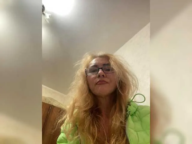 Ritia from BongaCams
