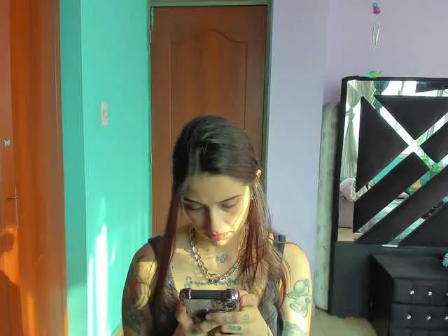 Rouse1 from BongaCams