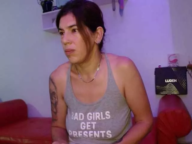 Samaramilf666 from BongaCams