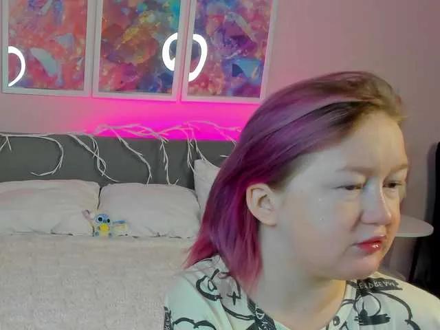 Sara-Moor from BongaCams