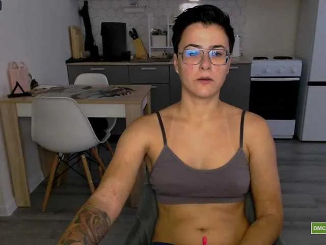 Sashanotfound from BongaCams