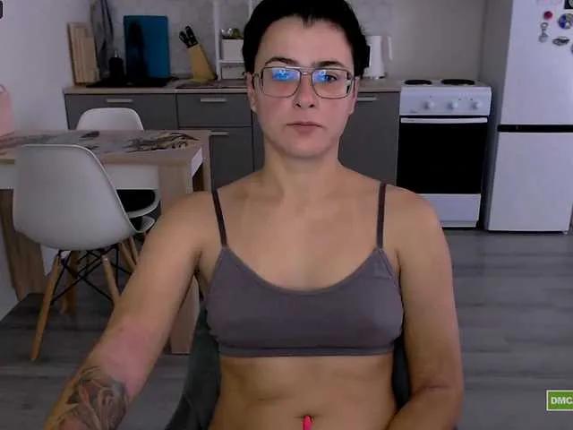 Sashanotfound from BongaCams