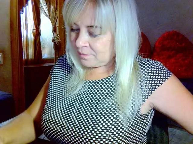 Savan35na from BongaCams