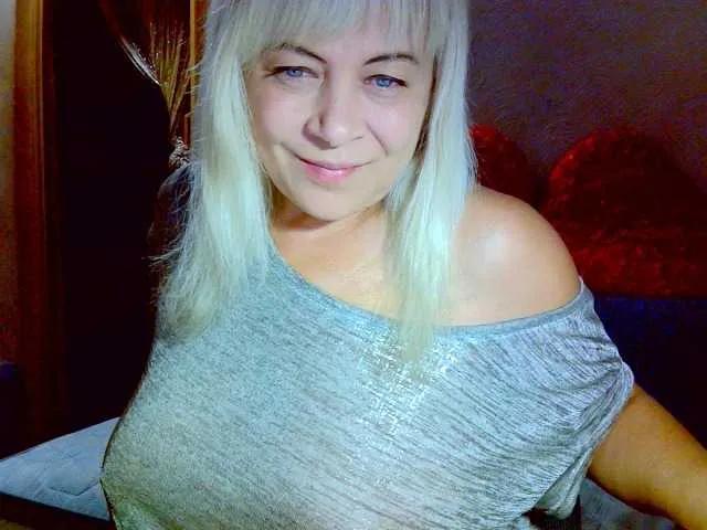 Savan35na from BongaCams