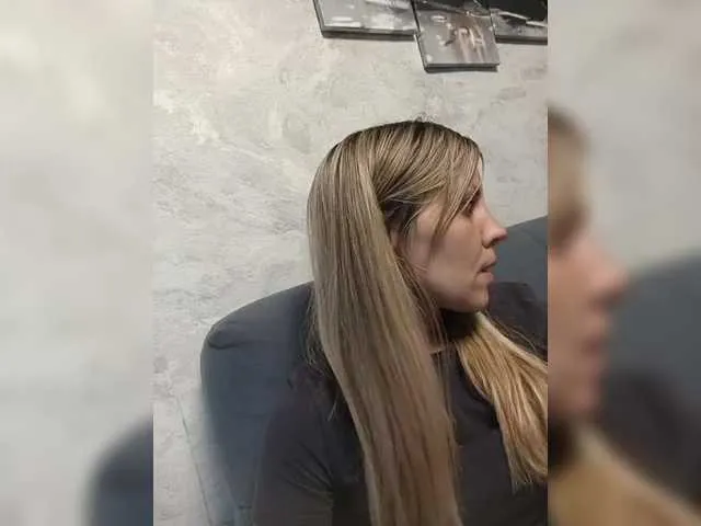 Savuka from BongaCams