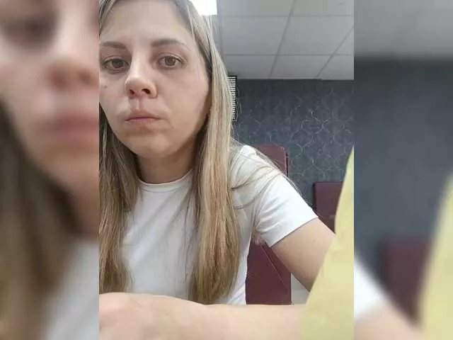 Savuka from BongaCams