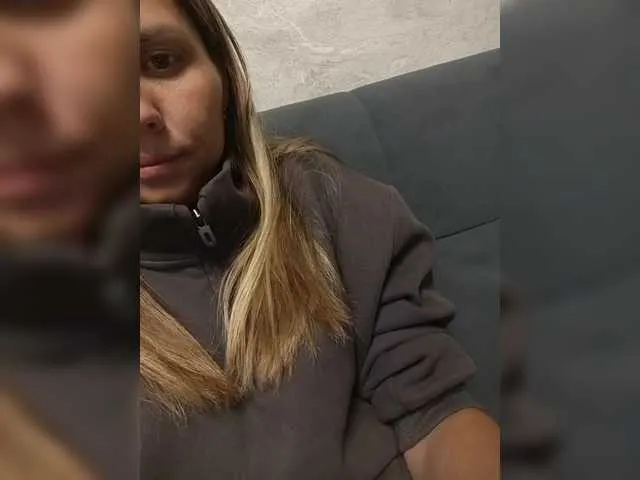 Savuka from BongaCams