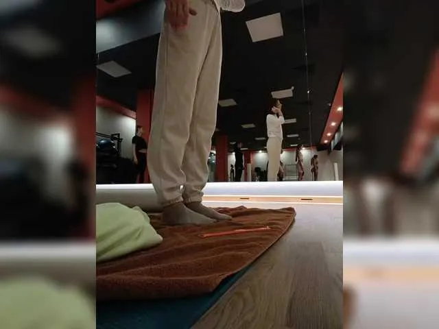 Sexdiana69 from BongaCams