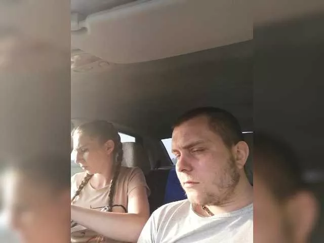 Sexipara2096 from BongaCams