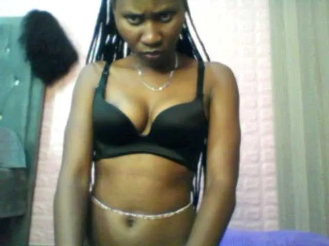 Sexy-melanin001 from BongaCams is Freechat