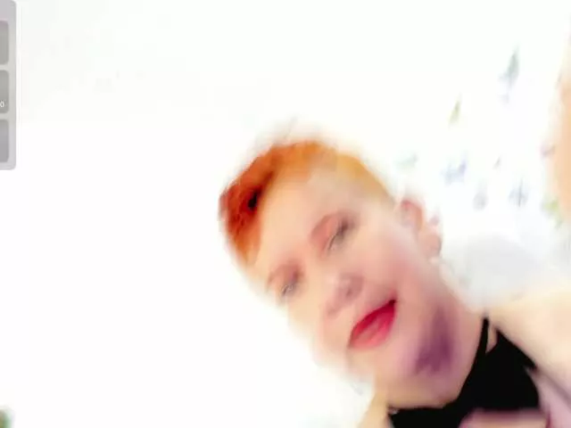 Sharon-mom from BongaCams