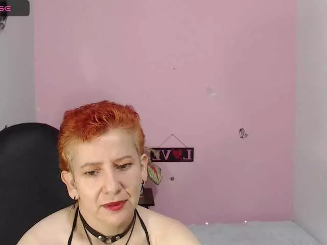 Sharon-mom from BongaCams