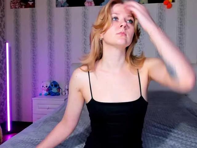 Sunnny from BongaCams