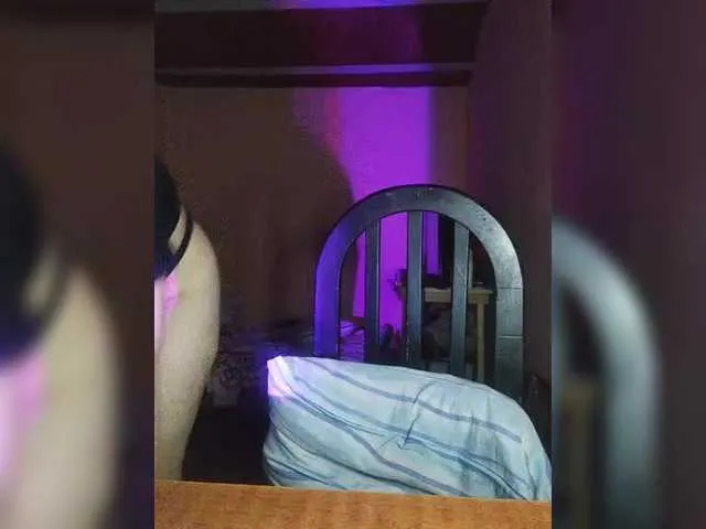 SuRomero from BongaCams