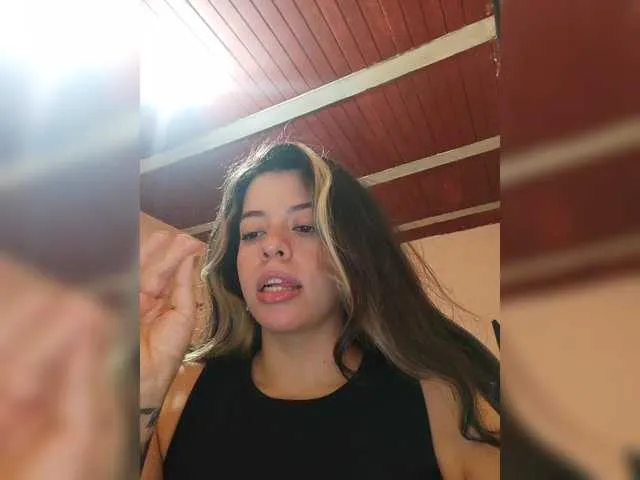 SuRomero from BongaCams