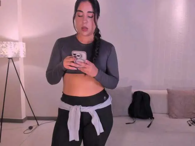 SussyBell from BongaCams