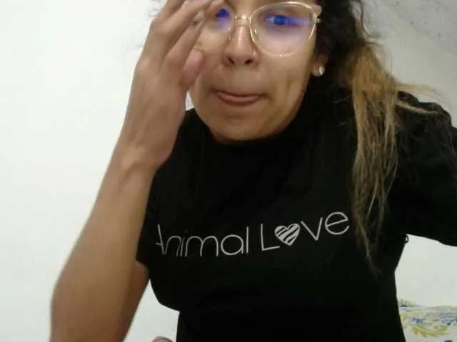 Sweetbarbiie from BongaCams