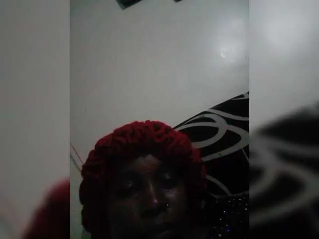 Sweetlittleprincessa from BongaCams is Freechat