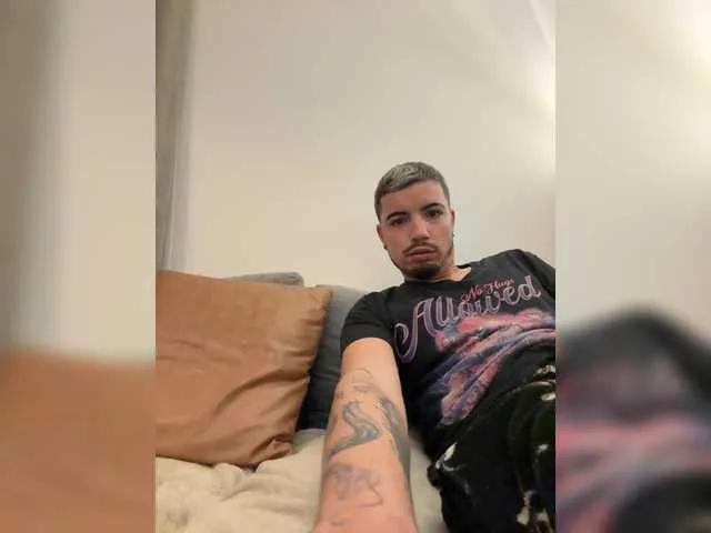 Sweetmilk00 from BongaCams