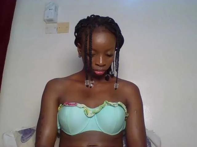 SweetsLolilta from BongaCams