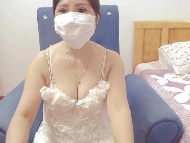 tanami88 from BongaCams