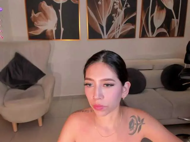TaraLawrence from BongaCams
