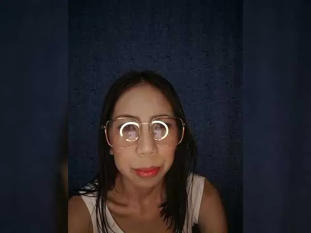 Tiffany29 from BongaCams