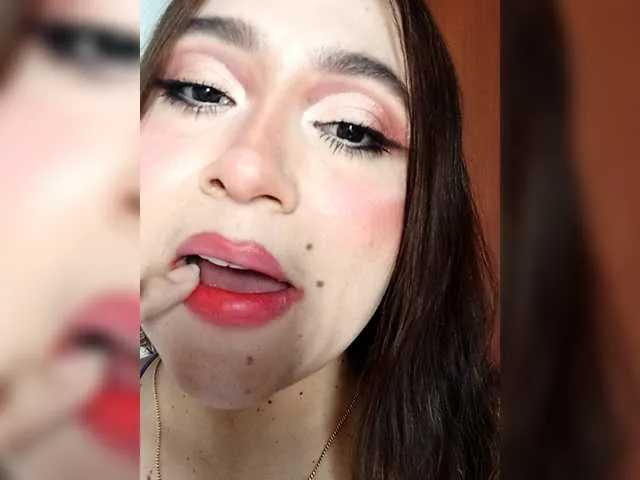 TiffanyB8 from BongaCams