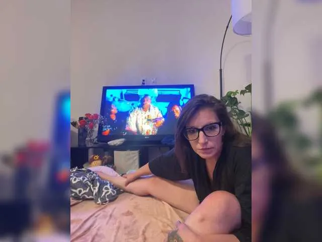 Togwhatfor from BongaCams is Freechat