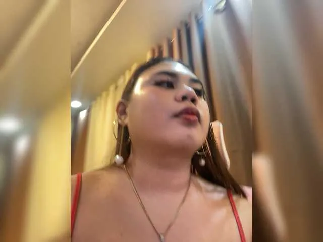 Urasianladyfox2xx from BongaCams is Freechat