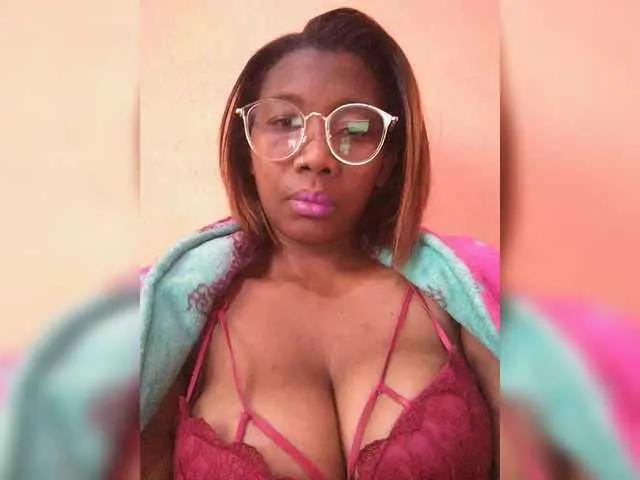 vanesslove from BongaCams is Freechat