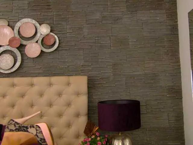 VannyFoxx from BongaCams