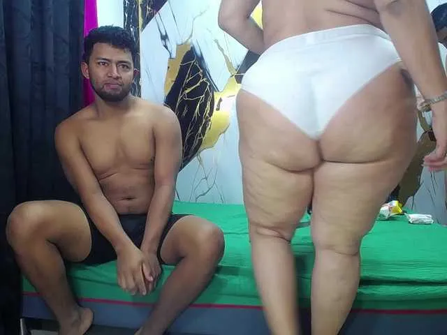 VioletaGtGngBngTwo from BongaCams is Freechat