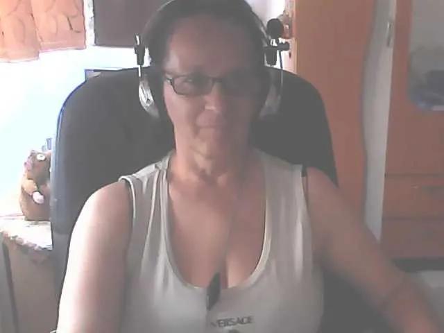 vivianerose from BongaCams