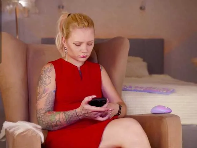 ViviaRocks from BongaCams