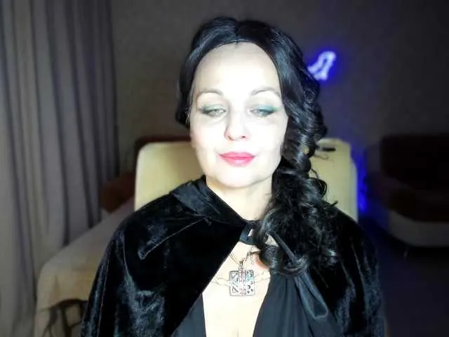 WitchBlueRose from BongaCams