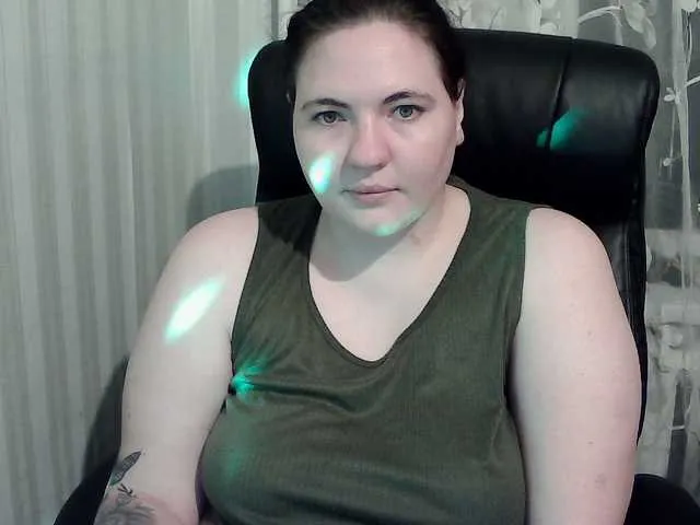 XLisaBlueX from BongaCams