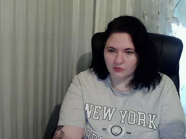 XLisaBlueX from BongaCams