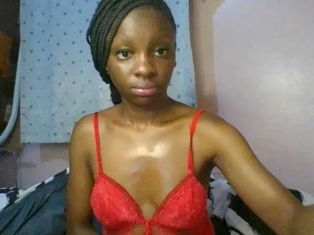 Xoxoteshy from BongaCams