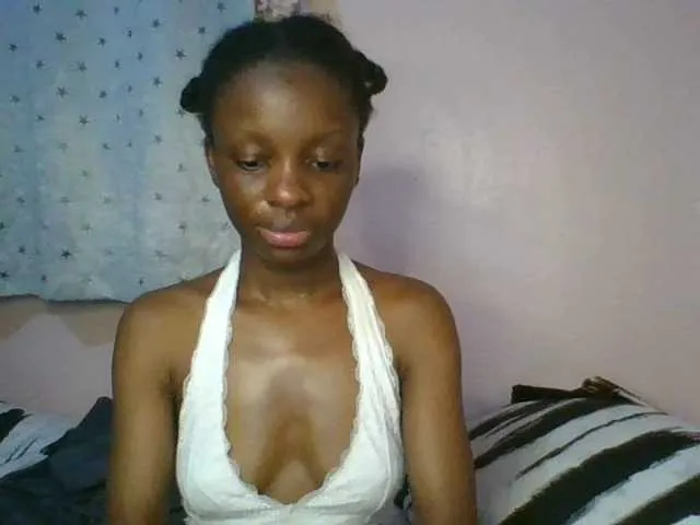 Xoxoteshy from BongaCams