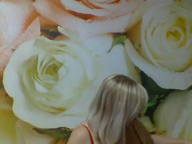 yakameliya from BongaCams