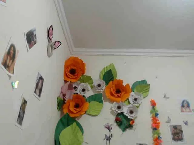 Yayishotsexyw from BongaCams